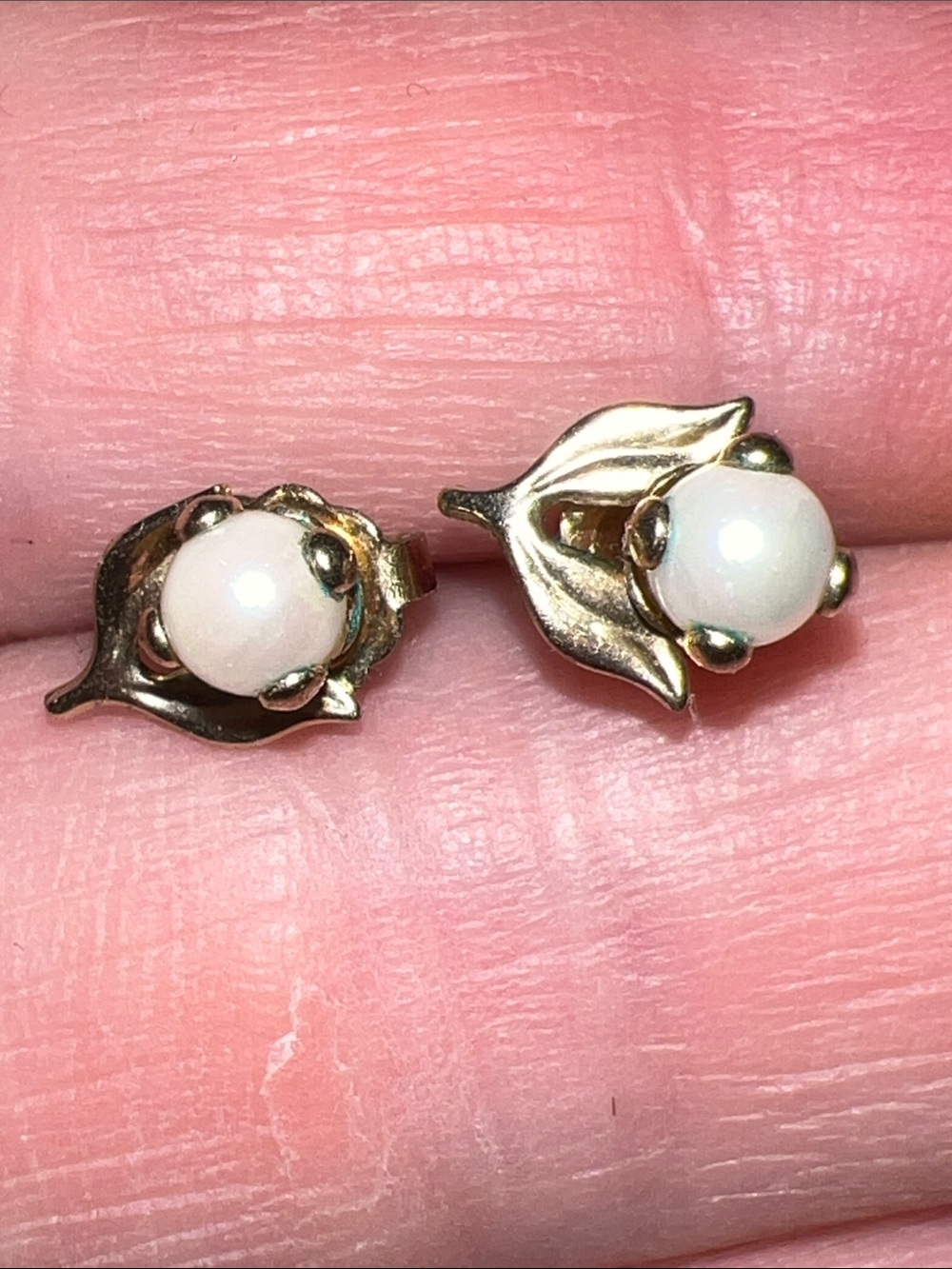 14k gold Carla stud earrings